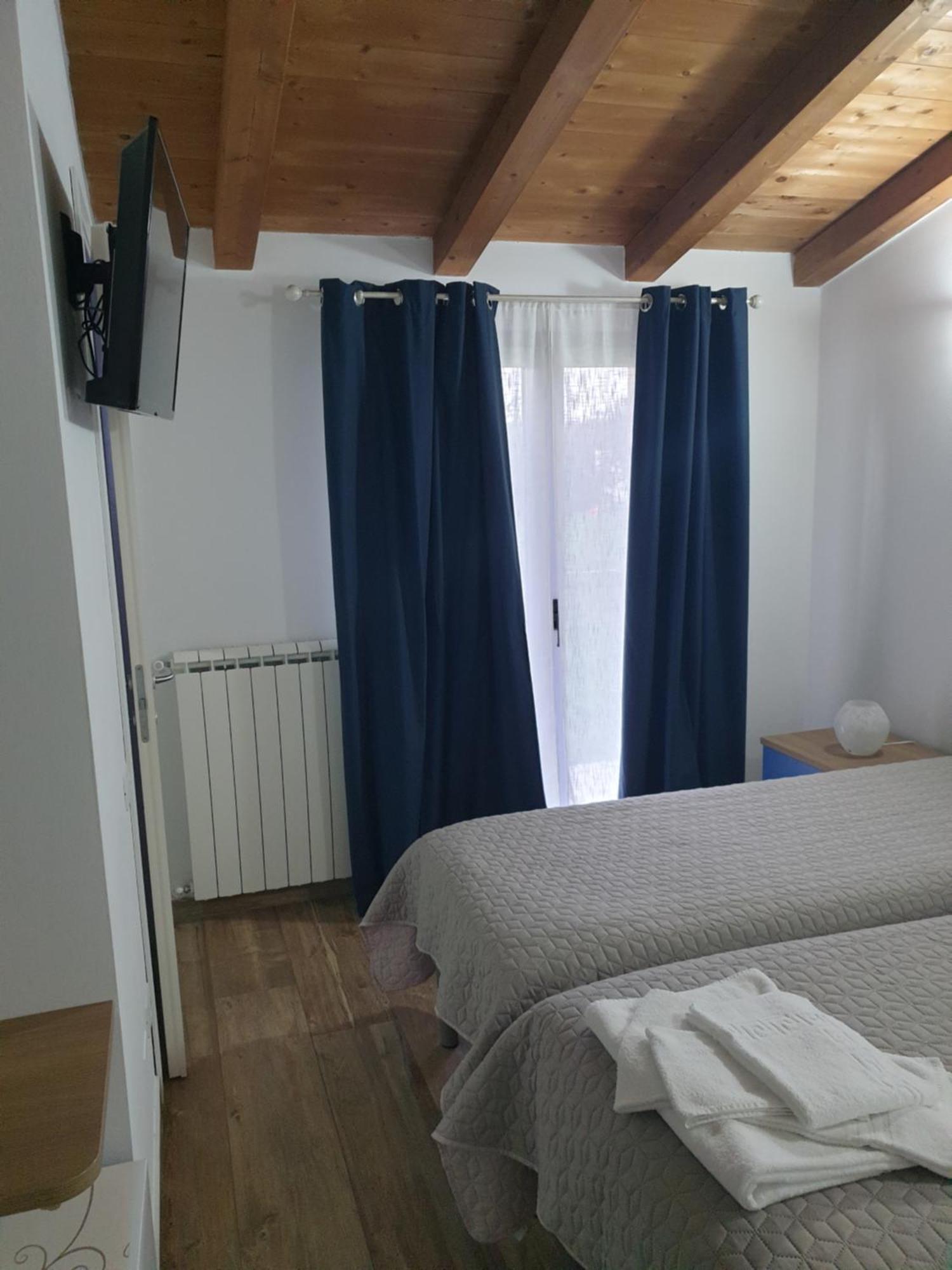 Hotel Ca Thomas Castelnuovo Magra Zimmer foto
